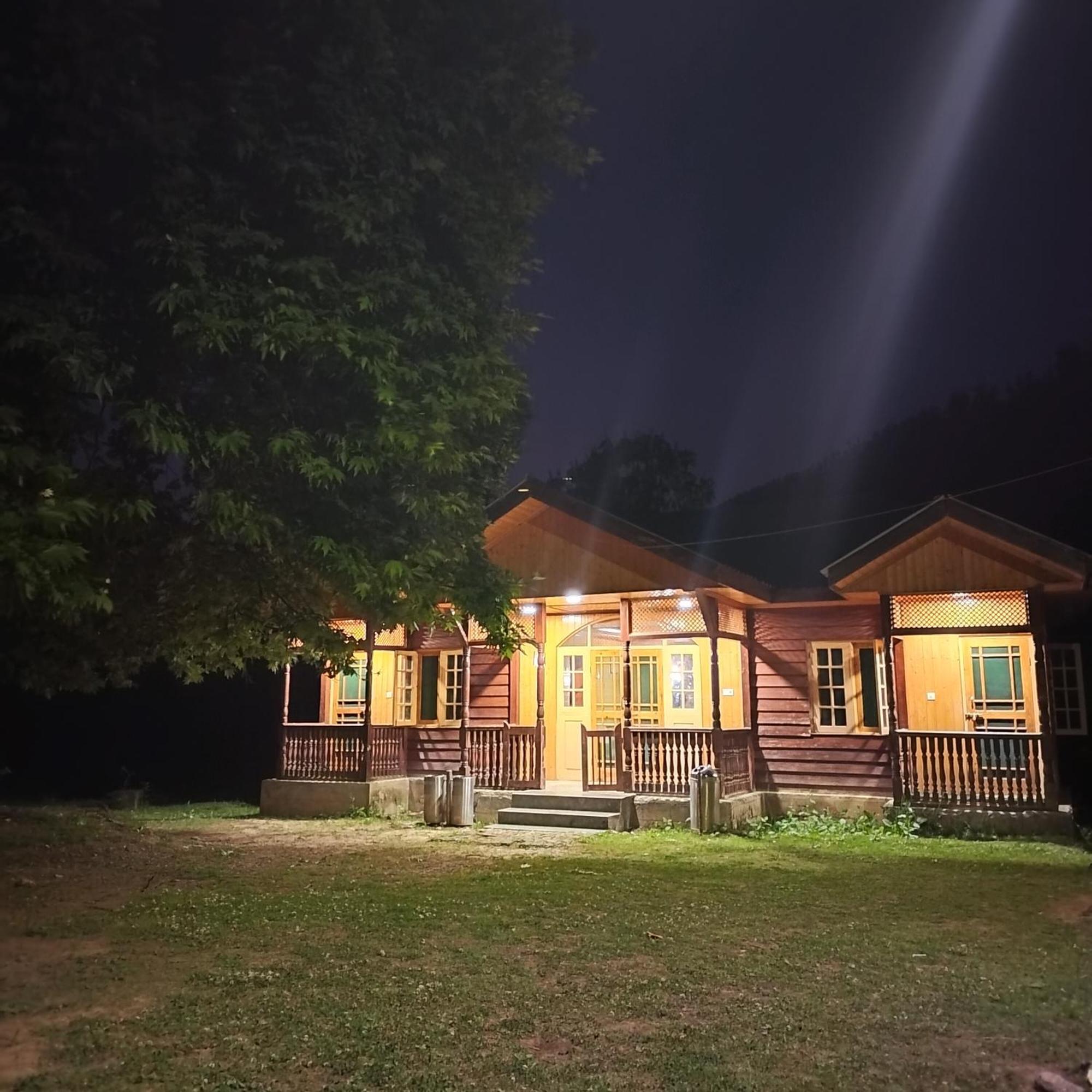 Grand View Resorts Chatpal Anantnag Екстер'єр фото